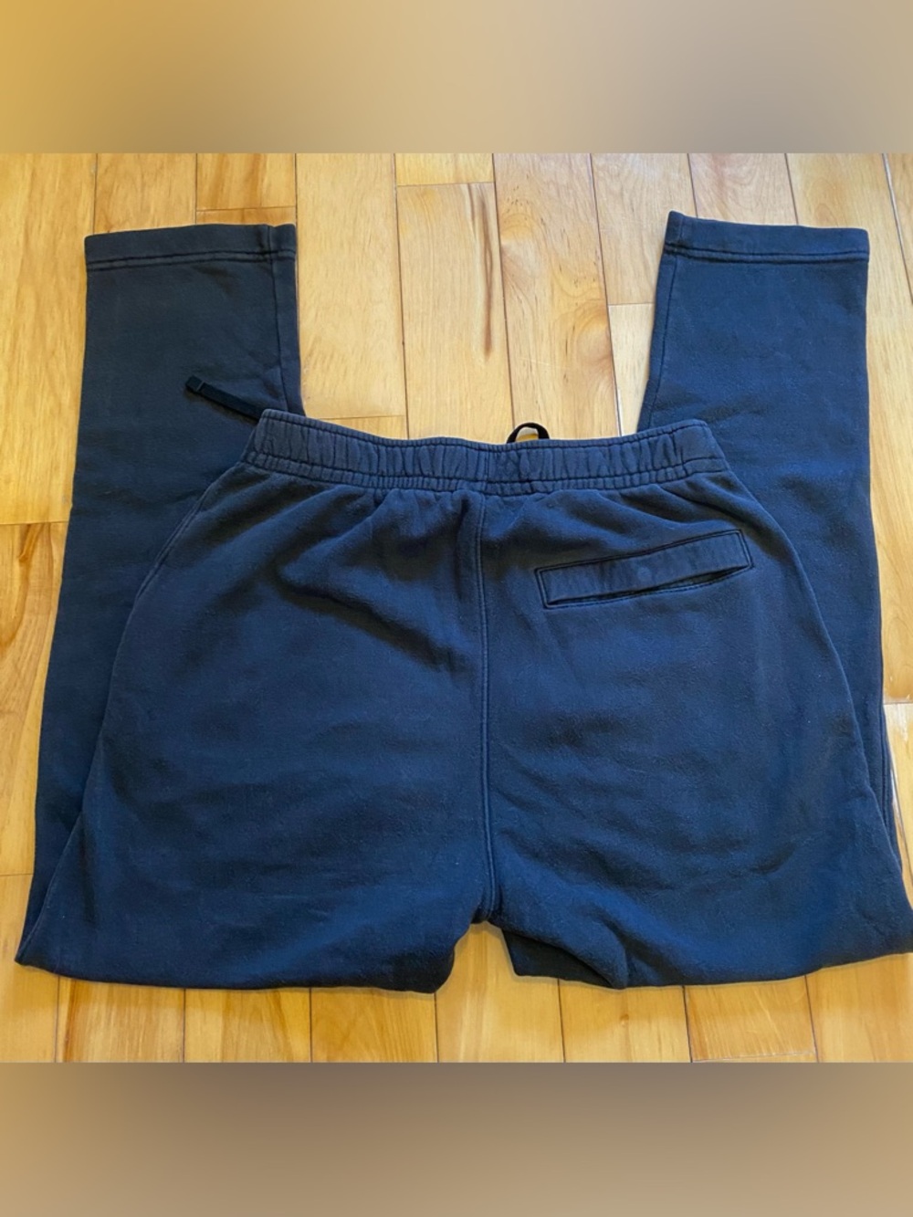 Nike Black Joggers for Men - Picture 3 of 5